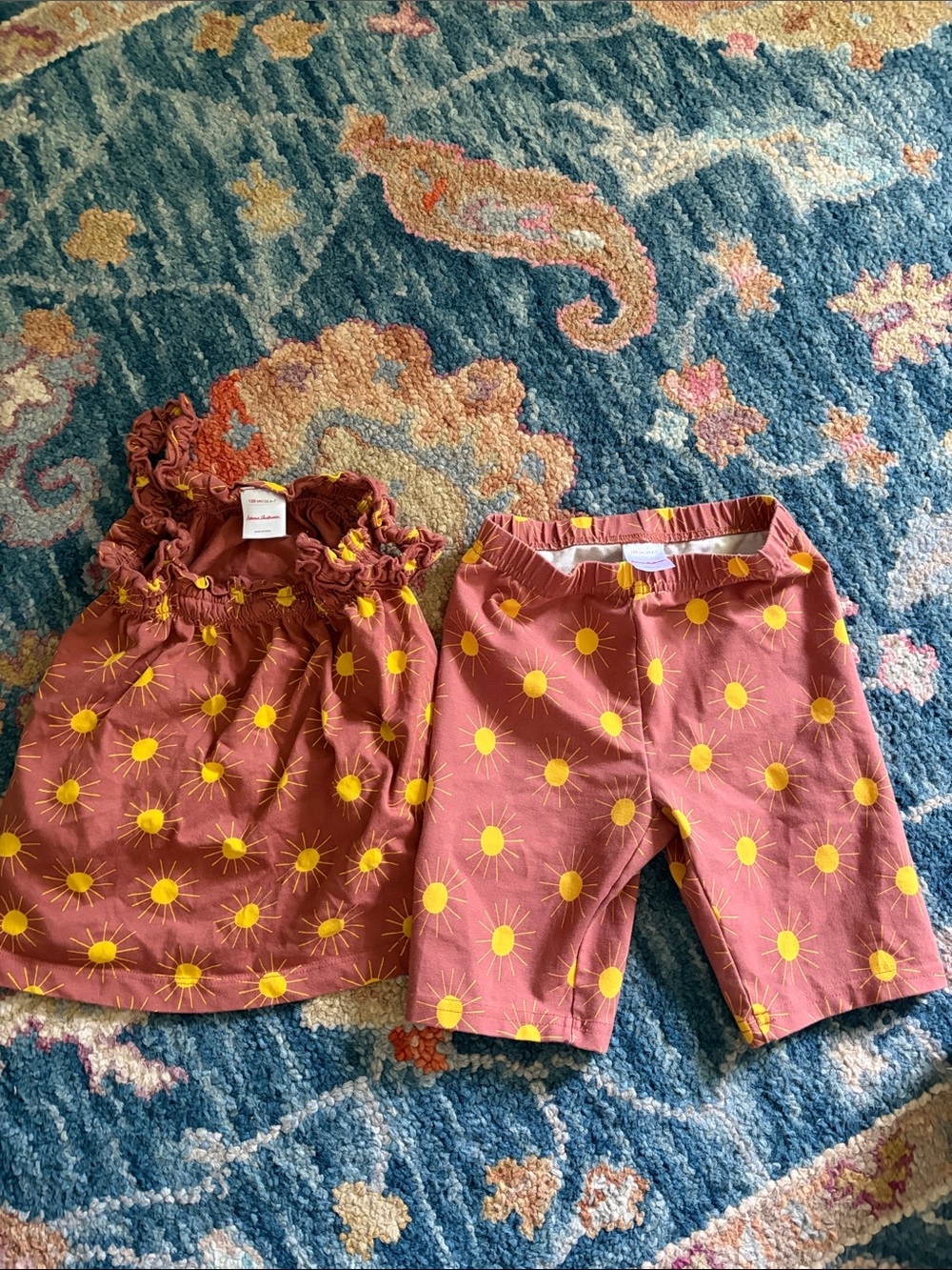 Hanna Andersson Sunburst Shorts & Ruffle Top Set